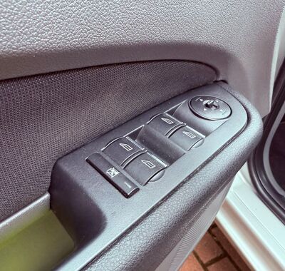 Ford Focus 11