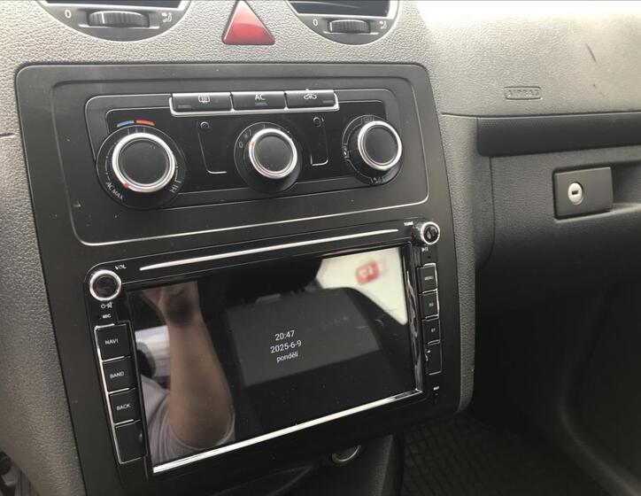Volkswagen Caddy 11