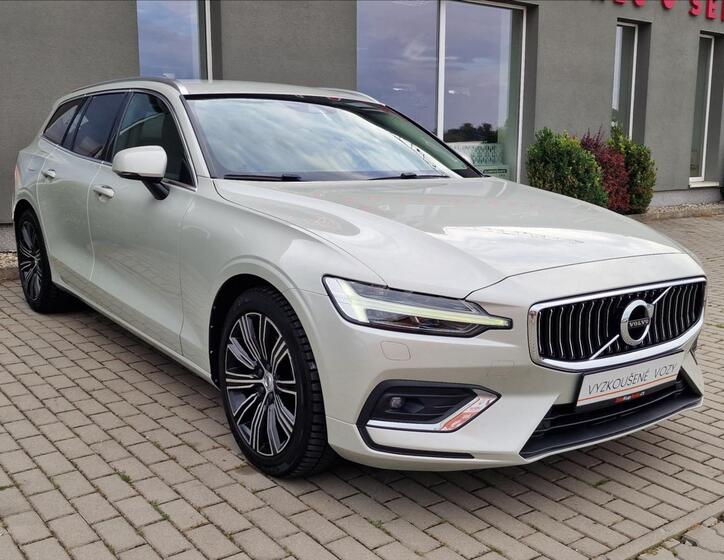 Volvo V60 3