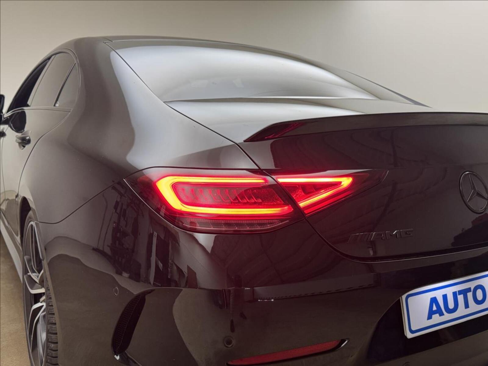 Mercedes-Benz CLS 55