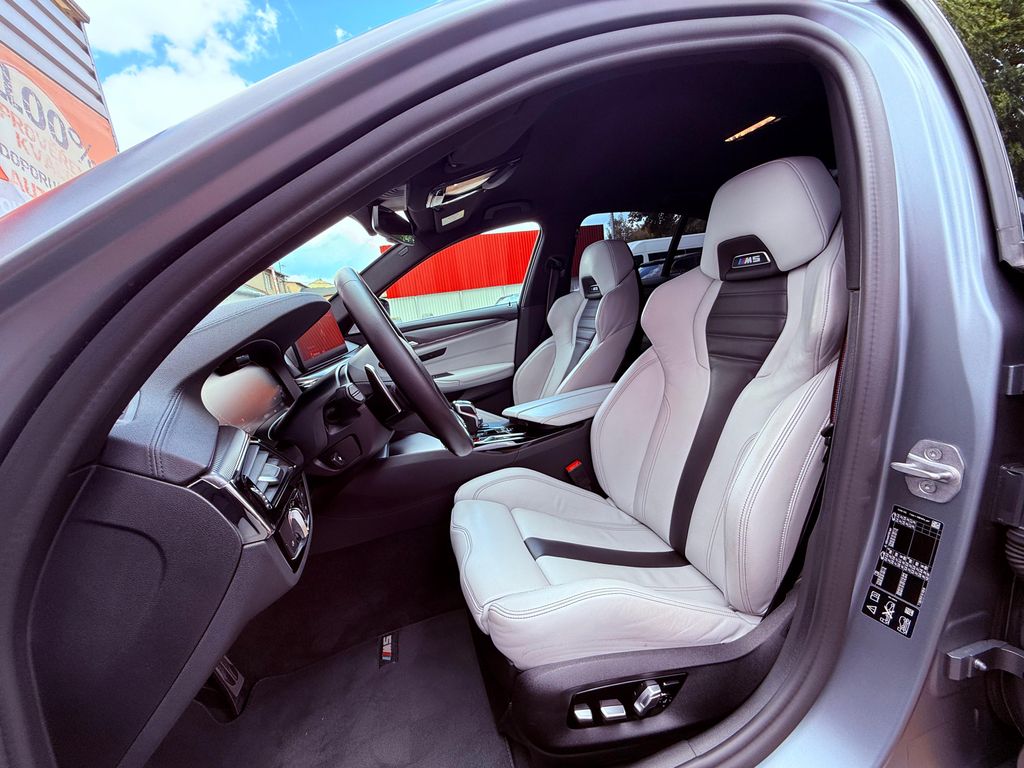 BMW M5