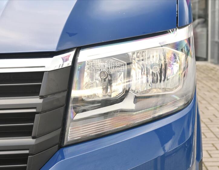 Volkswagen Crafter 28