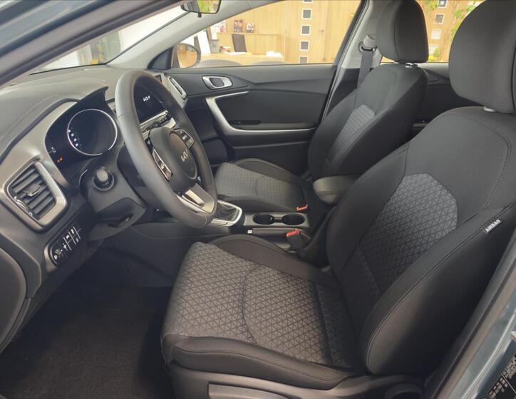 KIA Ceed 9