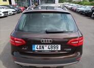 Audi A4 Allroad 8
