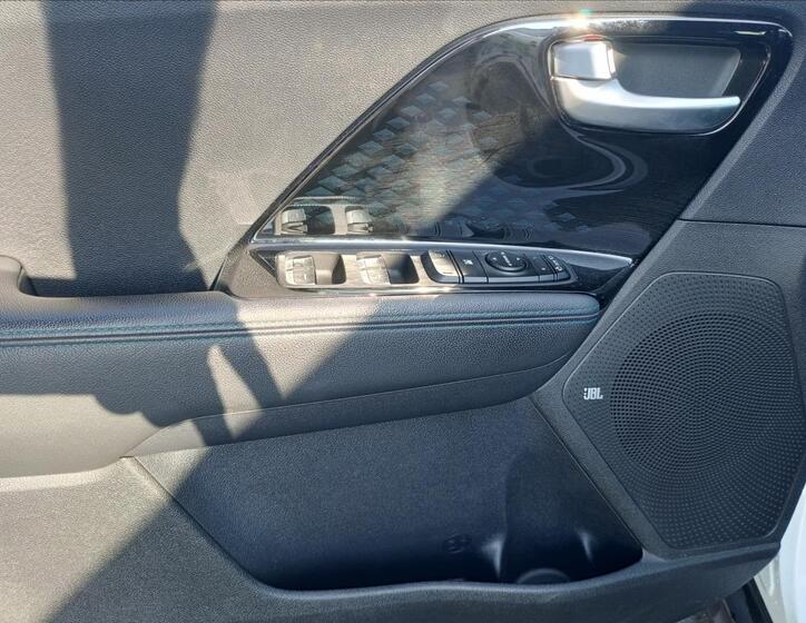 KIA Niro 15