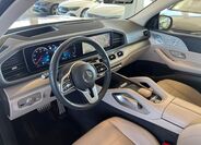 Mercedes-Benz GLS 9