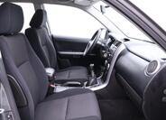 Suzuki Grand Vitara 10