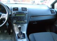 Toyota Avensis 20