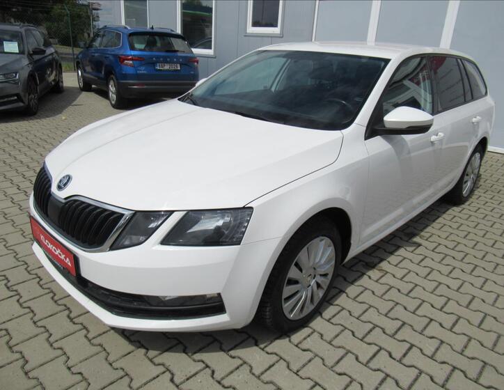 Škoda Octavia 1