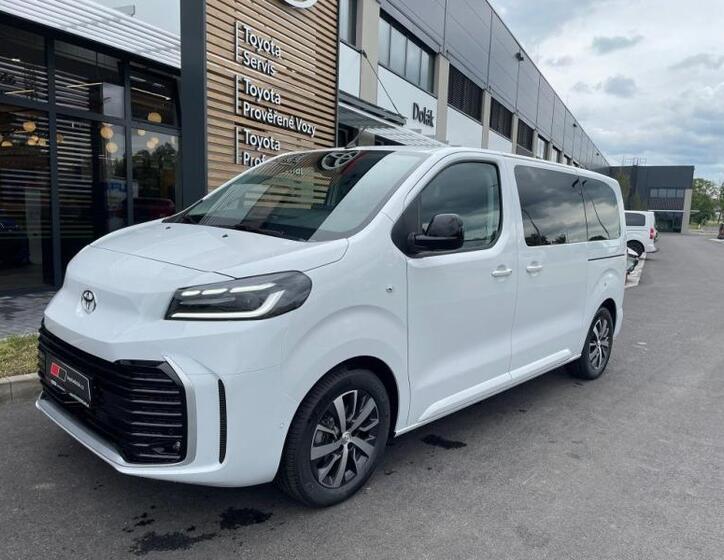 Toyota ProAce Verso 4