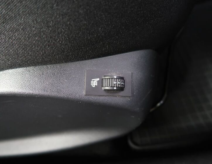 Peugeot 2008 14