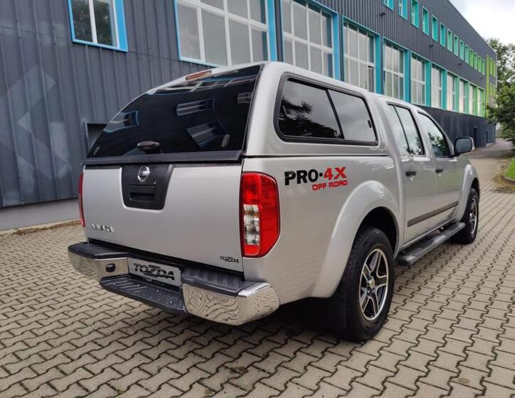Nissan Navara 5