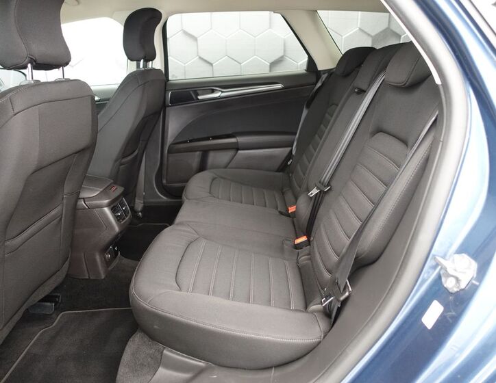 Ford Mondeo 28