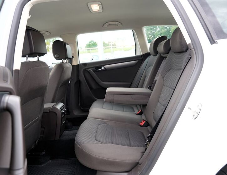Volkswagen Passat 30