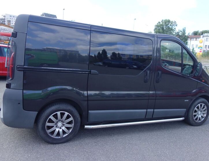 Renault Trafic 8