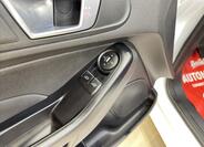 Ford Fiesta 14