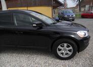 Volvo XC60 4