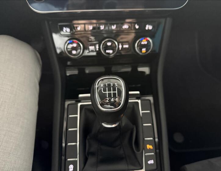 Škoda Superb 20