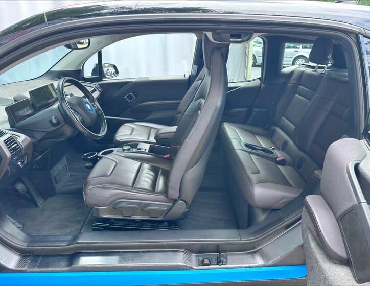 BMW i3 12