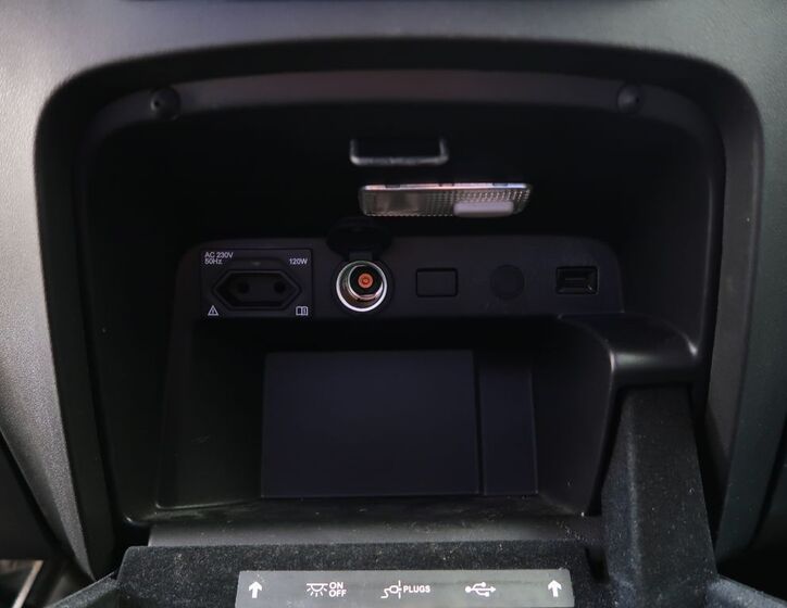 Citroën Grand C4 SpaceTourer 25