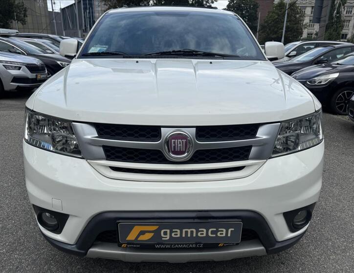 Fiat Freemont 1