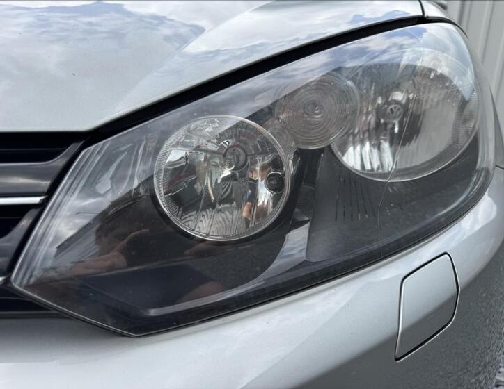 Volkswagen Golf 15