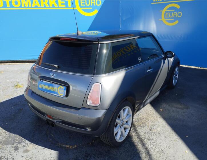 Mini Cooper 4