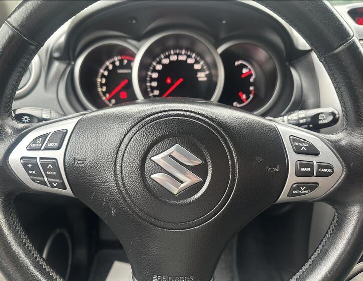 Suzuki Grand Vitara 20