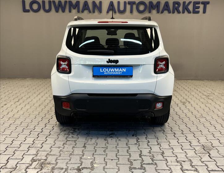 Jeep Renegade 13