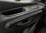 Mercedes-Benz Sprinter 12