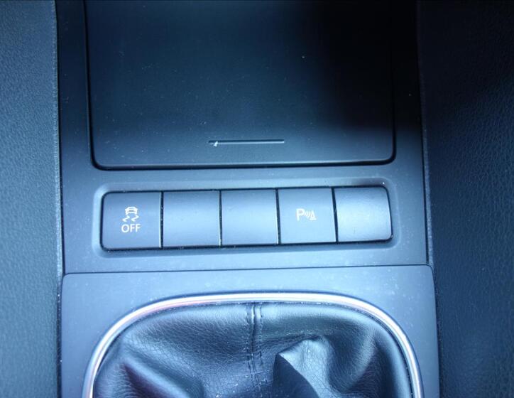 Volkswagen Golf 30