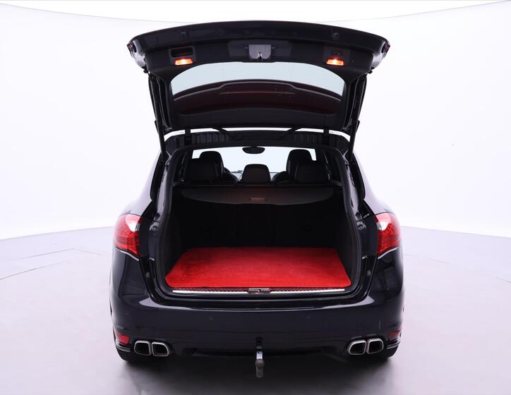Porsche Cayenne 9