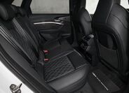 Audi e-tron 19