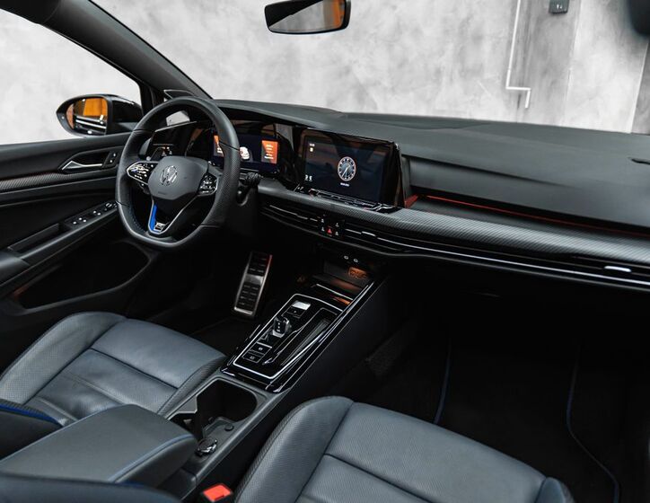 Volkswagen Golf 29
