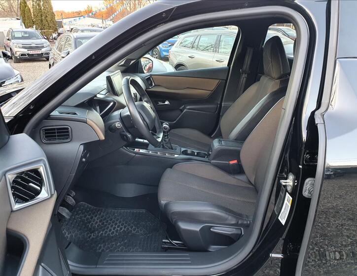 DS Automobiles DS3 Crossback 8