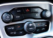 Dodge Challenger 21