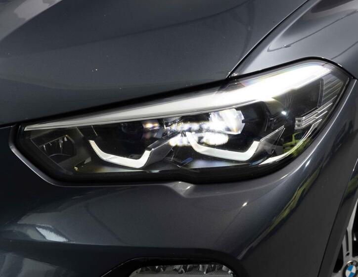 BMW X5 9