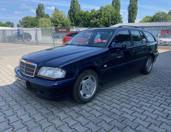 Mercedes-Benz Třídy C 3