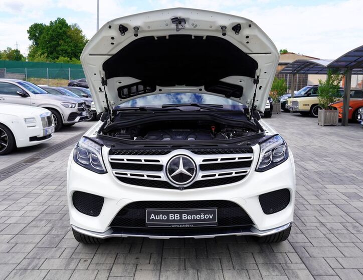 Mercedes-Benz GLS 9