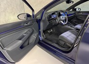 Volkswagen Golf 23