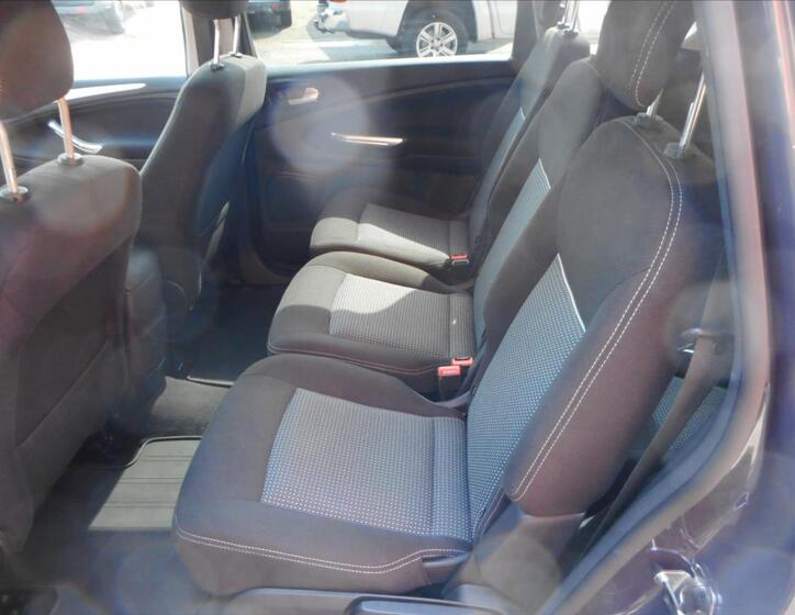 Ford S-MAX 19