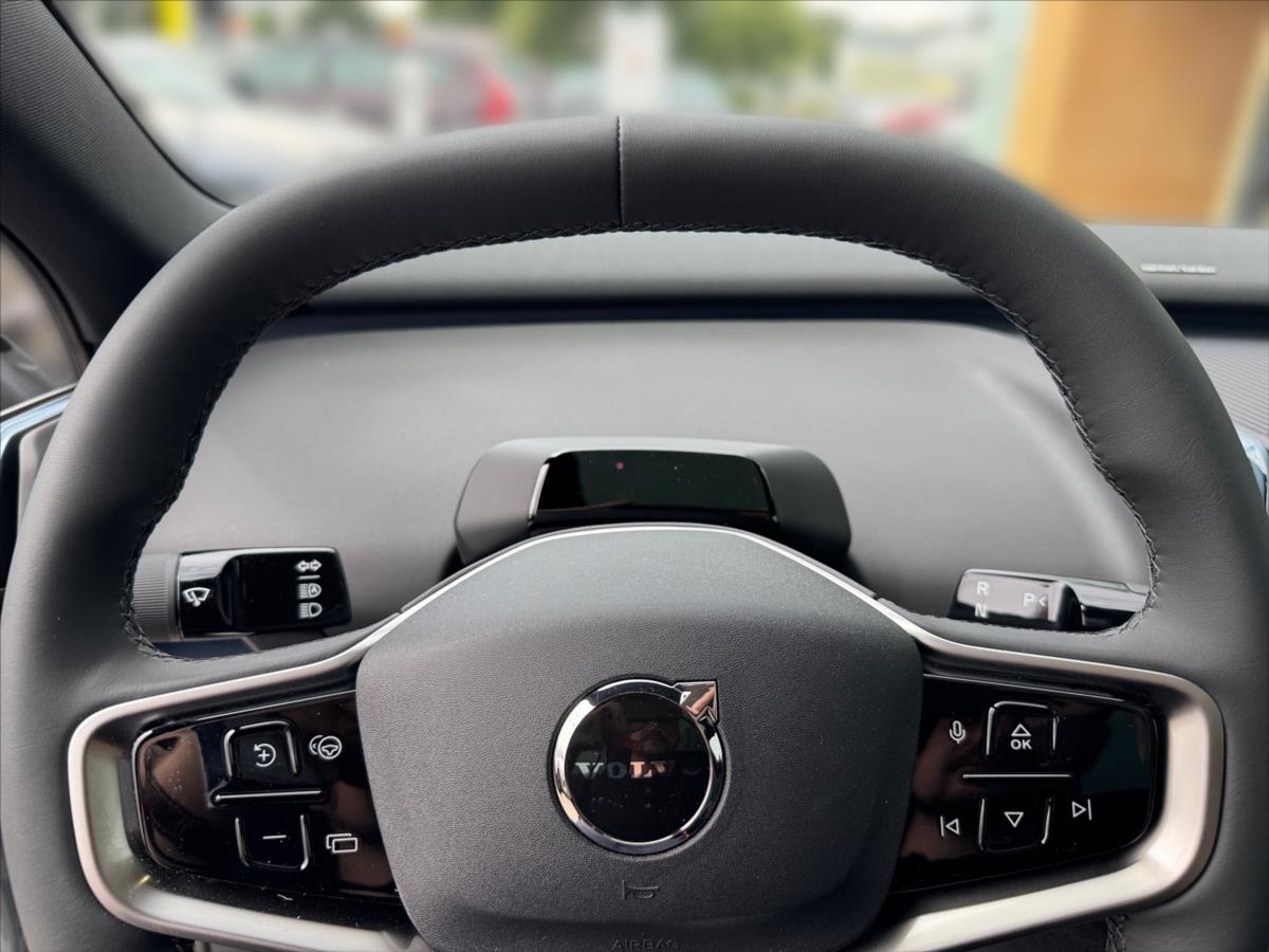 Volvo EX30