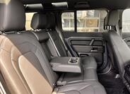 Land Rover Defender 23