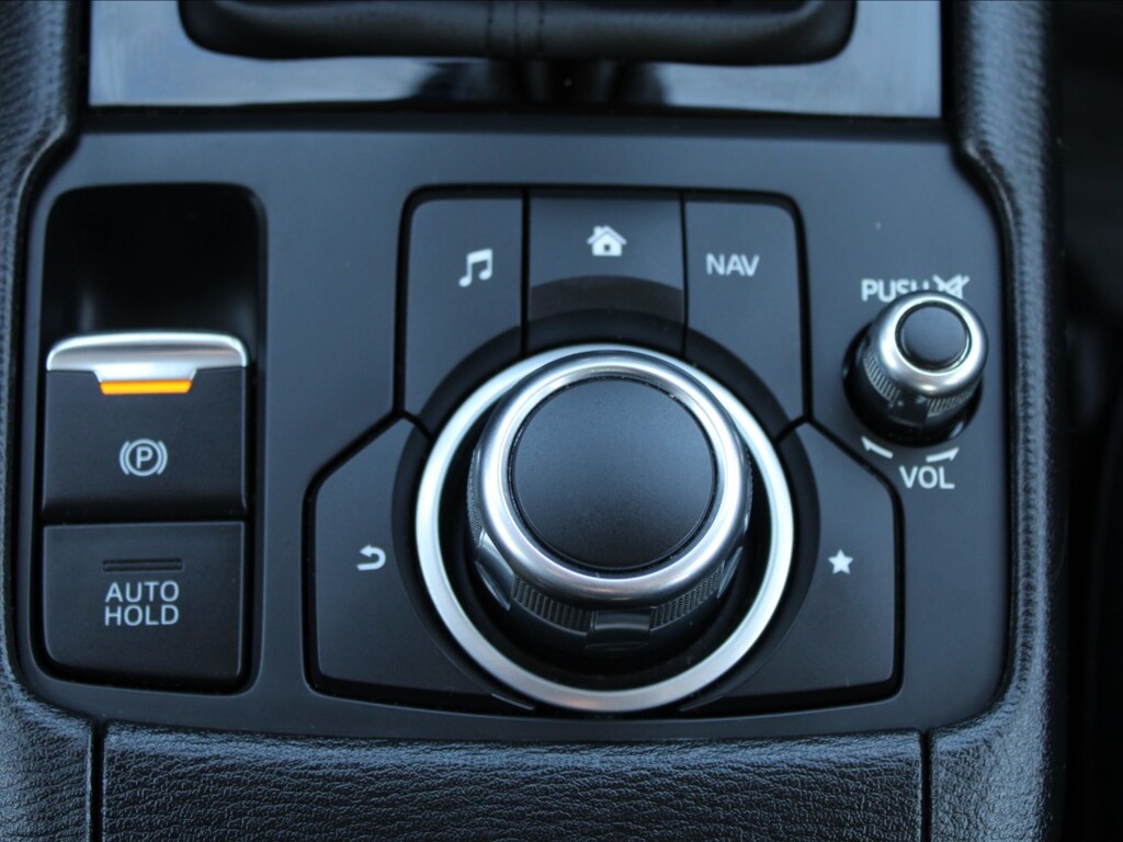 Mazda CX-3 23