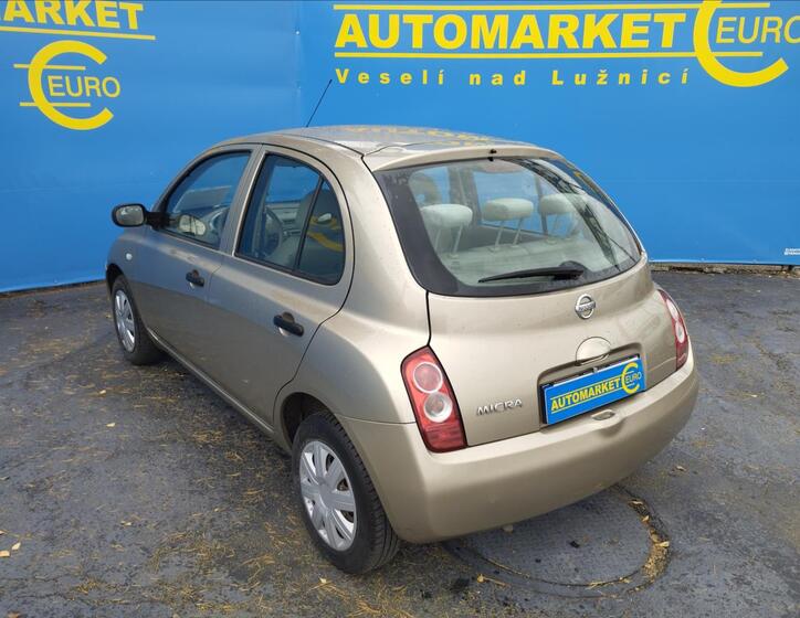 Nissan Micra 6