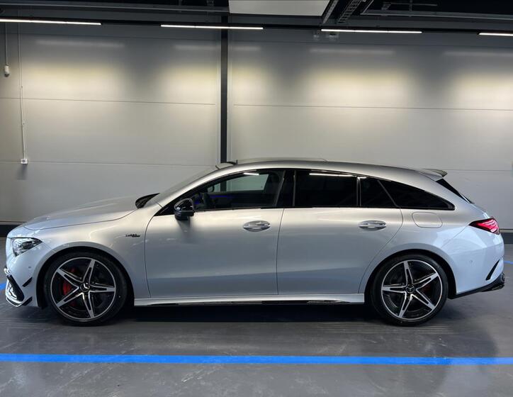 Mercedes-Benz CLA 2