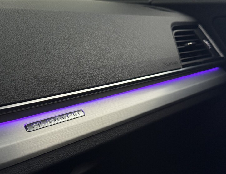 Audi SQ5 45