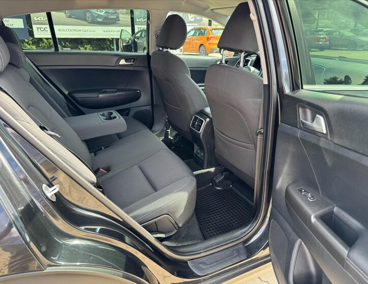 KIA Sportage 27