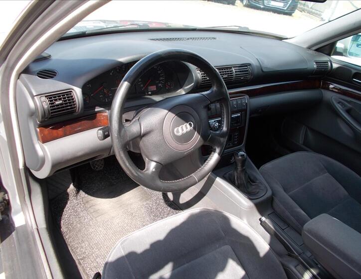 Audi A4 18