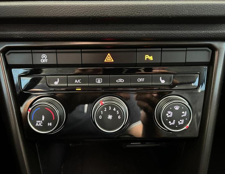 Volkswagen T-Roc 21